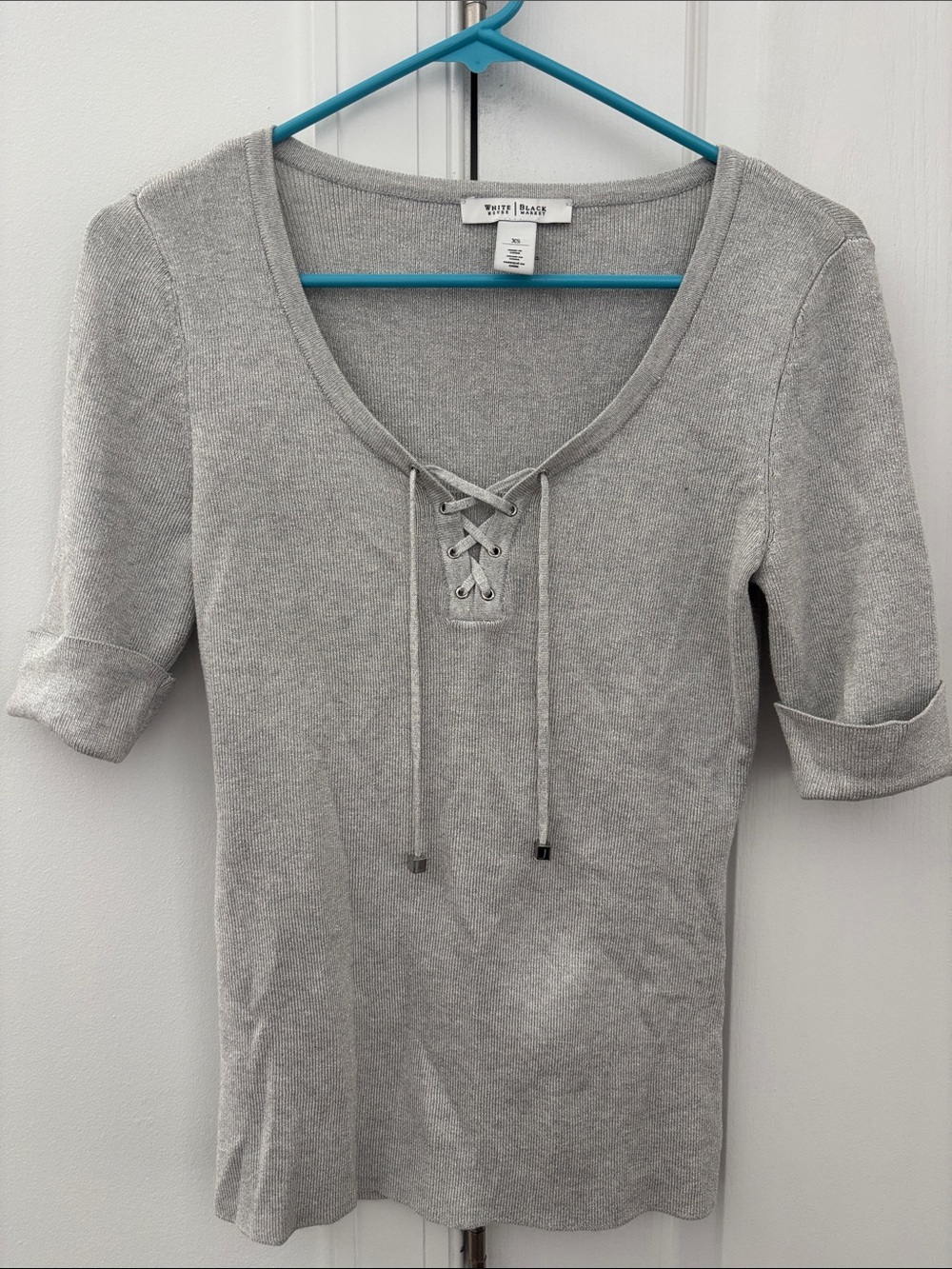 White House Black Market Light Gray Lace-Up Short Sleeve Knit Top